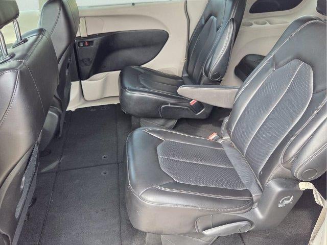 2023 Chrysler Pacifica Touring L FWD