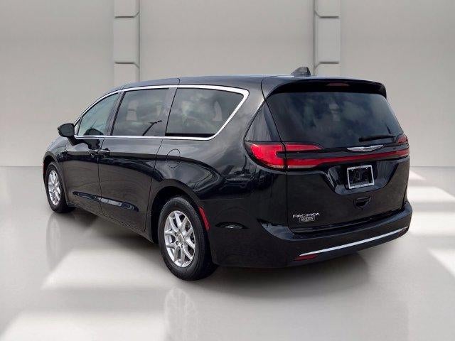 2023 Chrysler Pacifica Touring L FWD