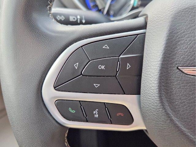 2023 Chrysler Pacifica Touring L FWD