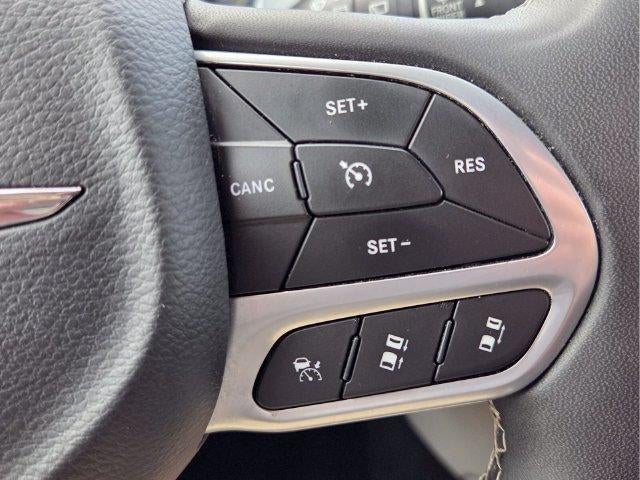 2023 Chrysler Pacifica Touring L FWD