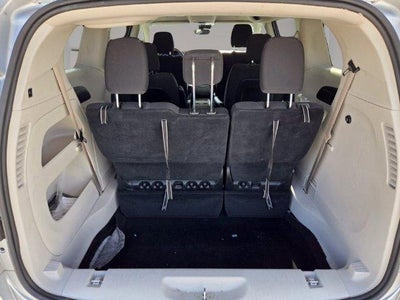 2023 Chrysler Voyager LX FWD