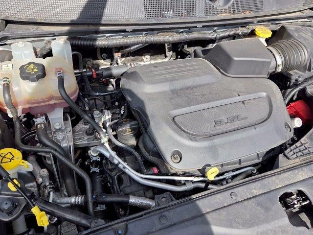2023 Chrysler Voyager LX FWD