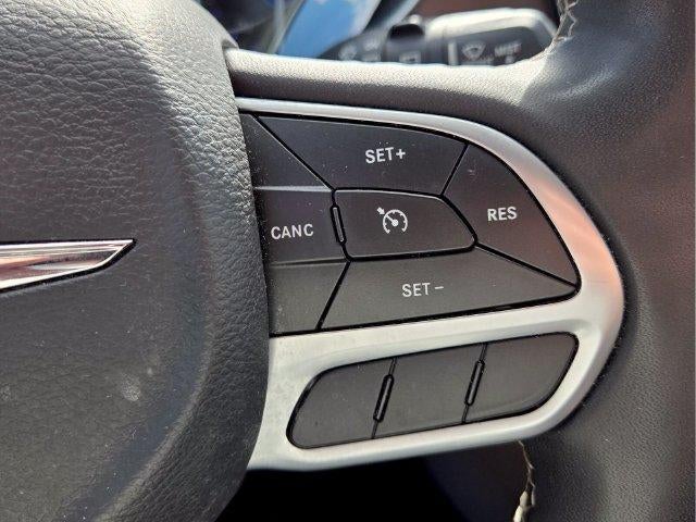 2023 Chrysler Voyager LX FWD