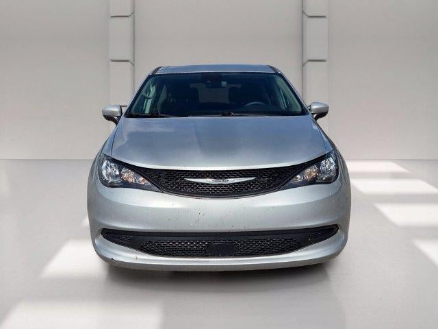 2023 Chrysler Voyager LX FWD