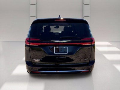 2024 Chrysler Pacifica Touring L AWD