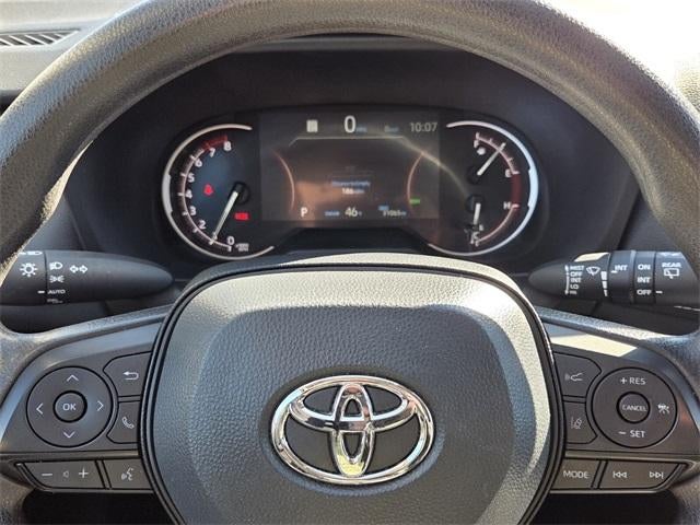 2025 Toyota RAV4 XLE AWD (Natl)