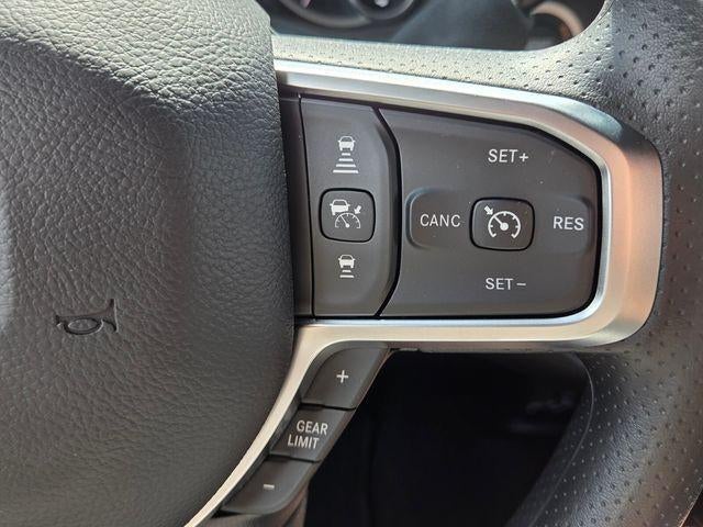 2026 RAM 2500 Tradesman 4x4 Crew Cab 6'4" Box