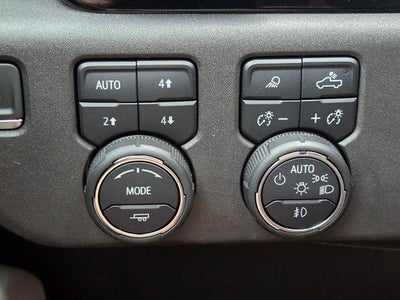 2024 Chevrolet Silverado 1500 Crew Cab Short Box 4-Wheel Drive ZR2