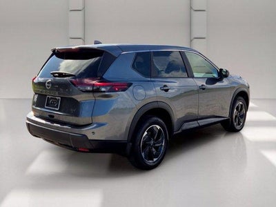 2024 Nissan Rogue FWD SV