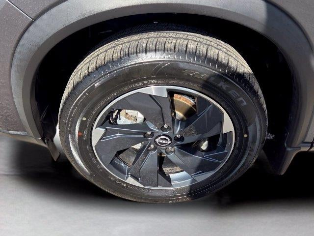 2024 Nissan Rogue FWD SV