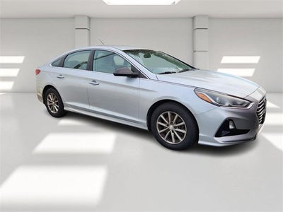 2019 Hyundai SONATA SE 2.4L