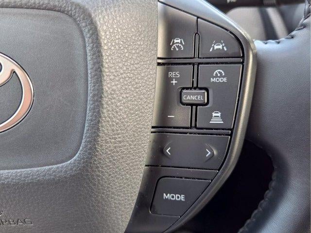 2024 Toyota Prius LE (Natl)