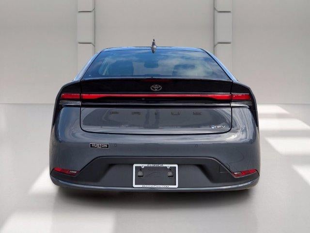 2024 Toyota Prius LE (Natl)
